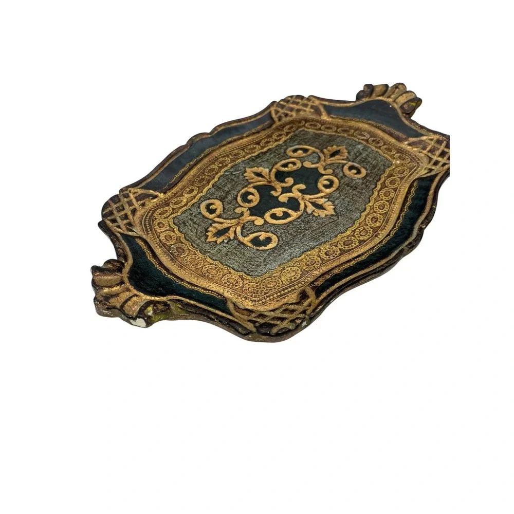 Vintage Italian MCM Gold gilt scalloped Italy Florentine Paper Mache 14